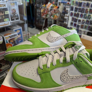 Nike Dunk Low AS Mens Shoes US 8.5 New Safari Swoosh Chlorophyll *box damage* FRENLY BRICKS - Open 7 Days