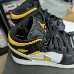 Jordan 1 Mid 'Pollen' USED GS (US7Y - US 8.5 womens) Panda Chicago FRENLY BRICKS - Open 7 Days