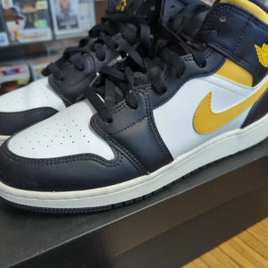 Jordan 1 Mid 'Pollen' USED GS (US7Y - US 8.5 womens) Panda Chicago FRENLY BRICKS - Open 7 Days