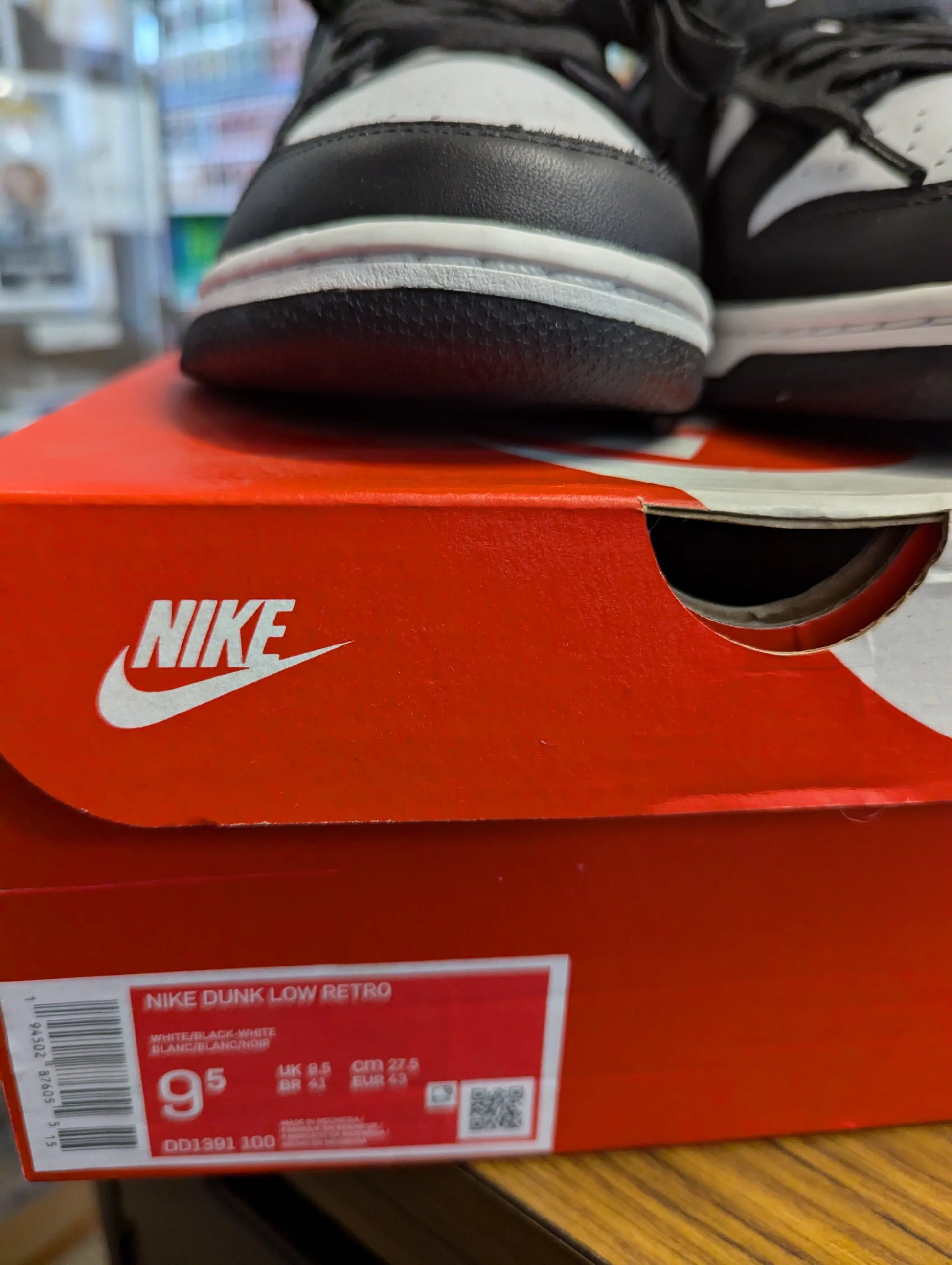 Nike Dunk Low “Panda” - US9.5 - DS FRENLY BRICKS - Open 7 Days