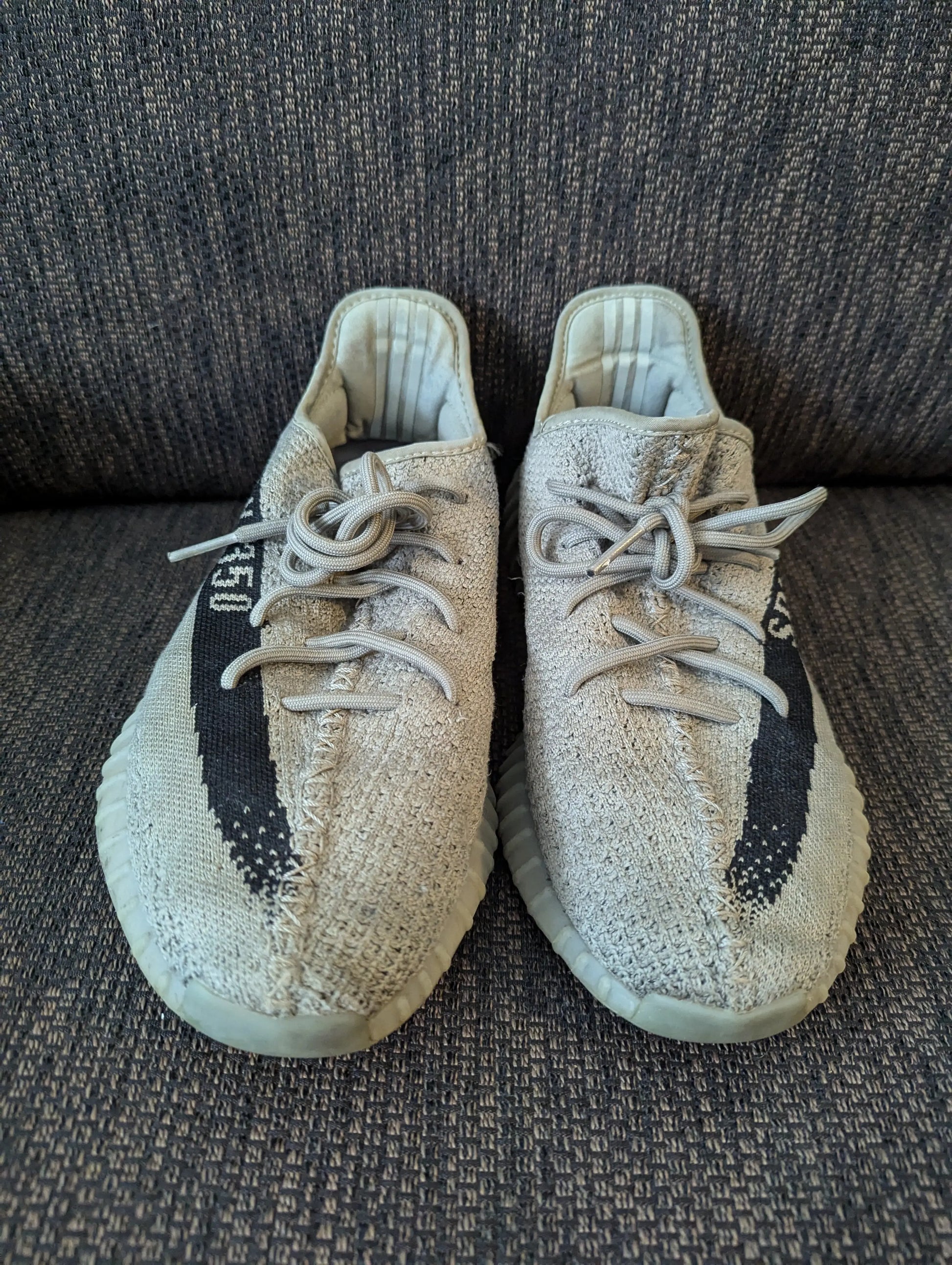 Yeezy Boost 350 V2 US11 Granite USED pre-owned SEE PHOTOS FRENLY BRICKS - Open 7 Days