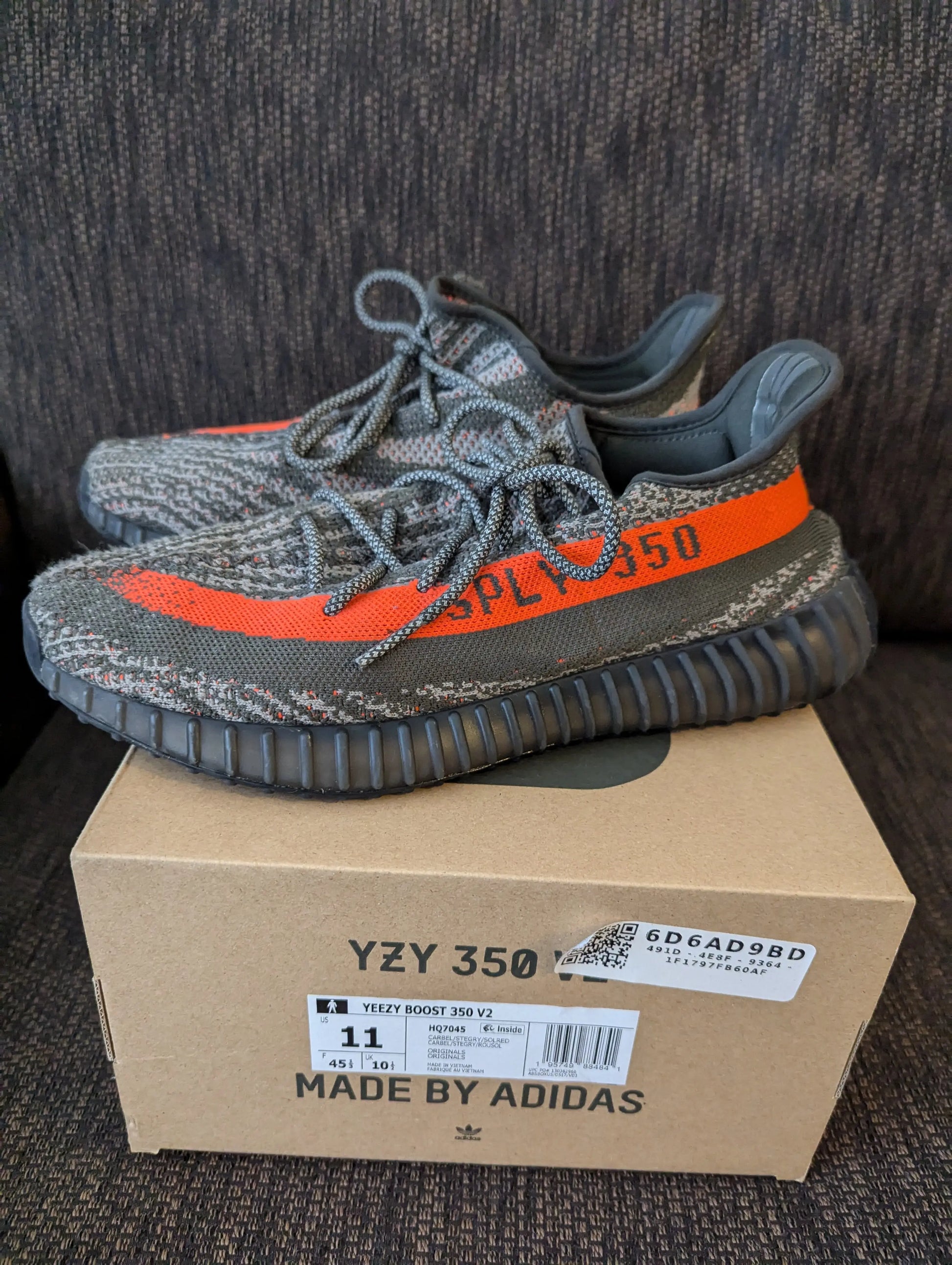 adidas Yeezy Boost 350 V2 Carbon Beluga Men's USED PRE-OWNED US11 FRENLY BRICKS - Open 7 Days