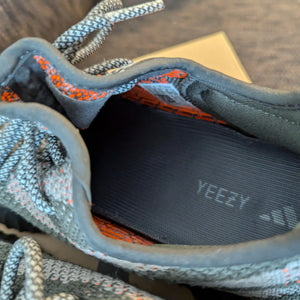 adidas Yeezy Boost 350 V2 Carbon Beluga Men's USED PRE-OWNED US11 FRENLY BRICKS - Open 7 Days