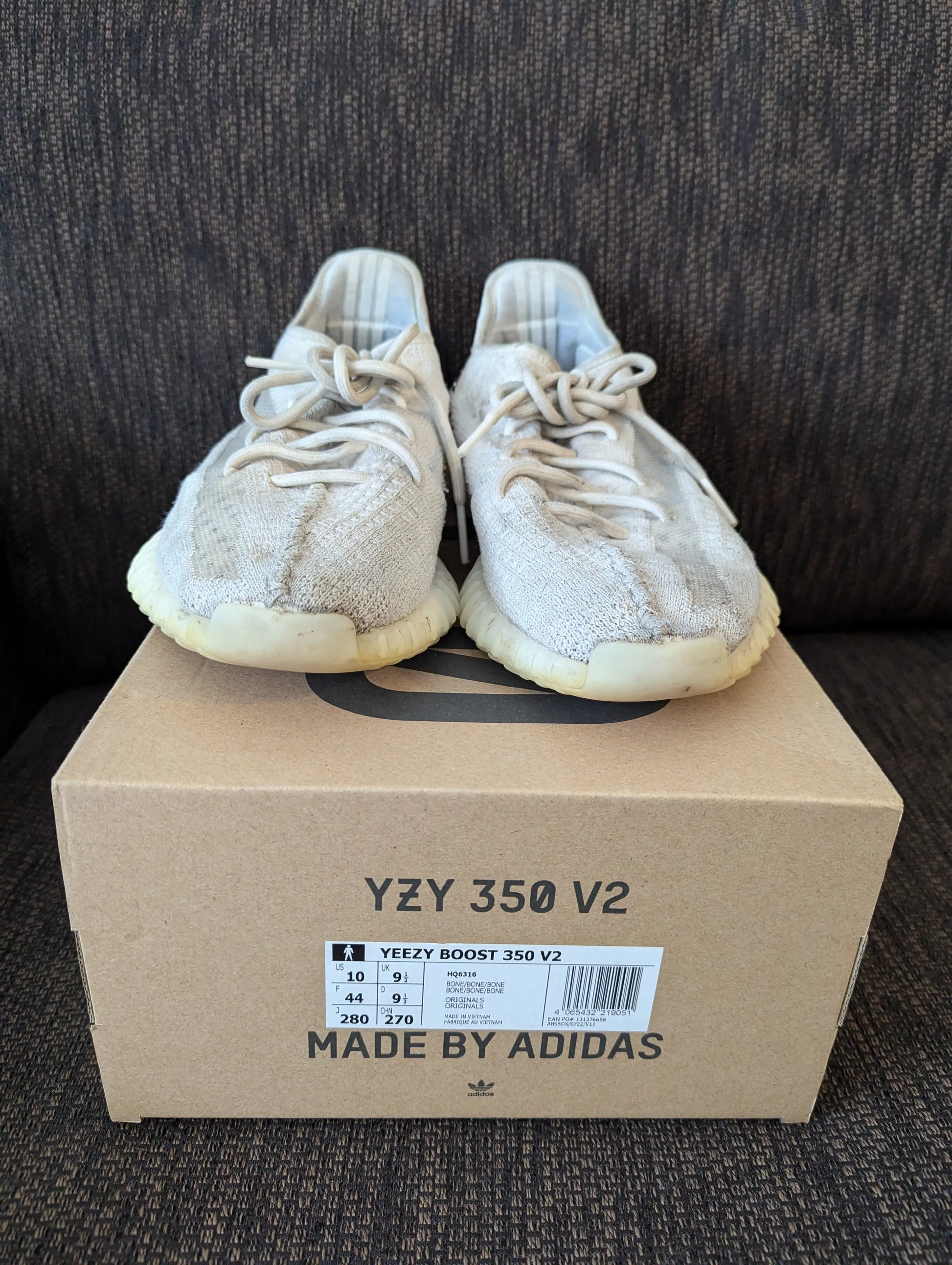 Adidas Yeezy Boost 350 V2 (Bone) US10 USED pre-owned FRENLY BRICKS - Open 7 Days