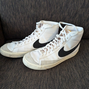 Nike Blazer Mid 77 Shoes Mens us12 White Black Grey Vintage Leather Casual FRENLY BRICKS - Open 7 Days