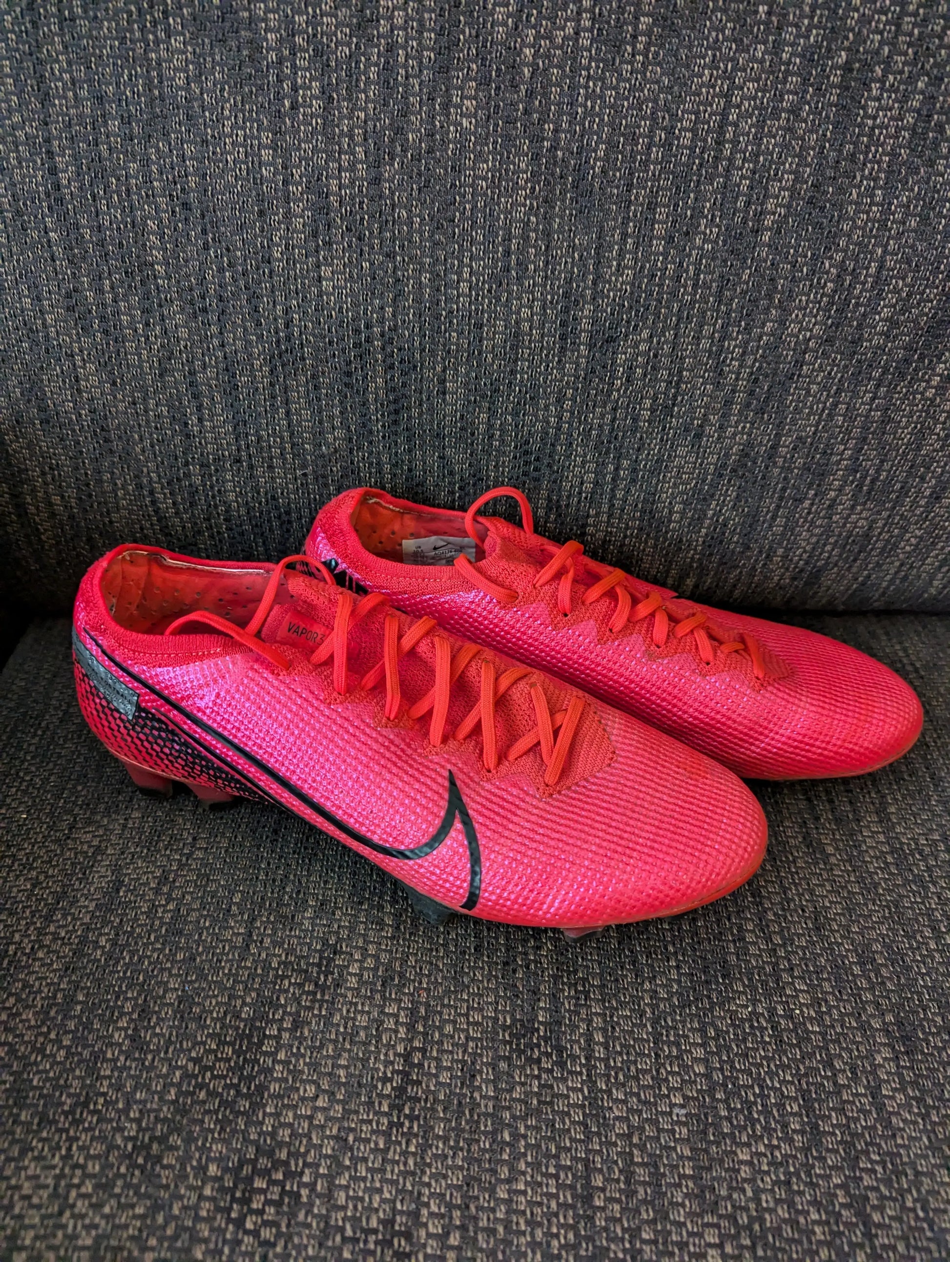 Nike Mercurial Vapor 13 Elite FG Soccer Cleats US Size 10.5 Crimson Laser used preowned FRENLY BRICKS - Open 7 Days