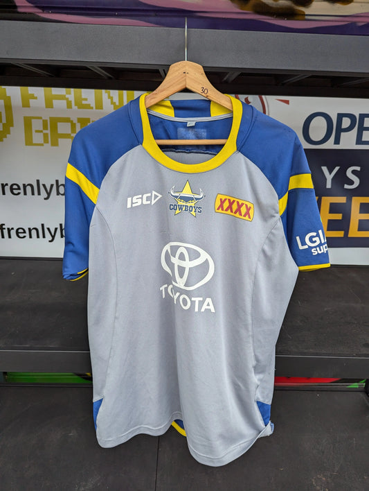 North Queensland Cowboys NRL ISC Training T Shirt size M FRENLY BRICKS - Open 7 Days