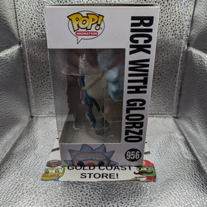 FUNKO POP Vinyl Rick with Glorzo 956 FRENLY BRICKS - Open 7 Days