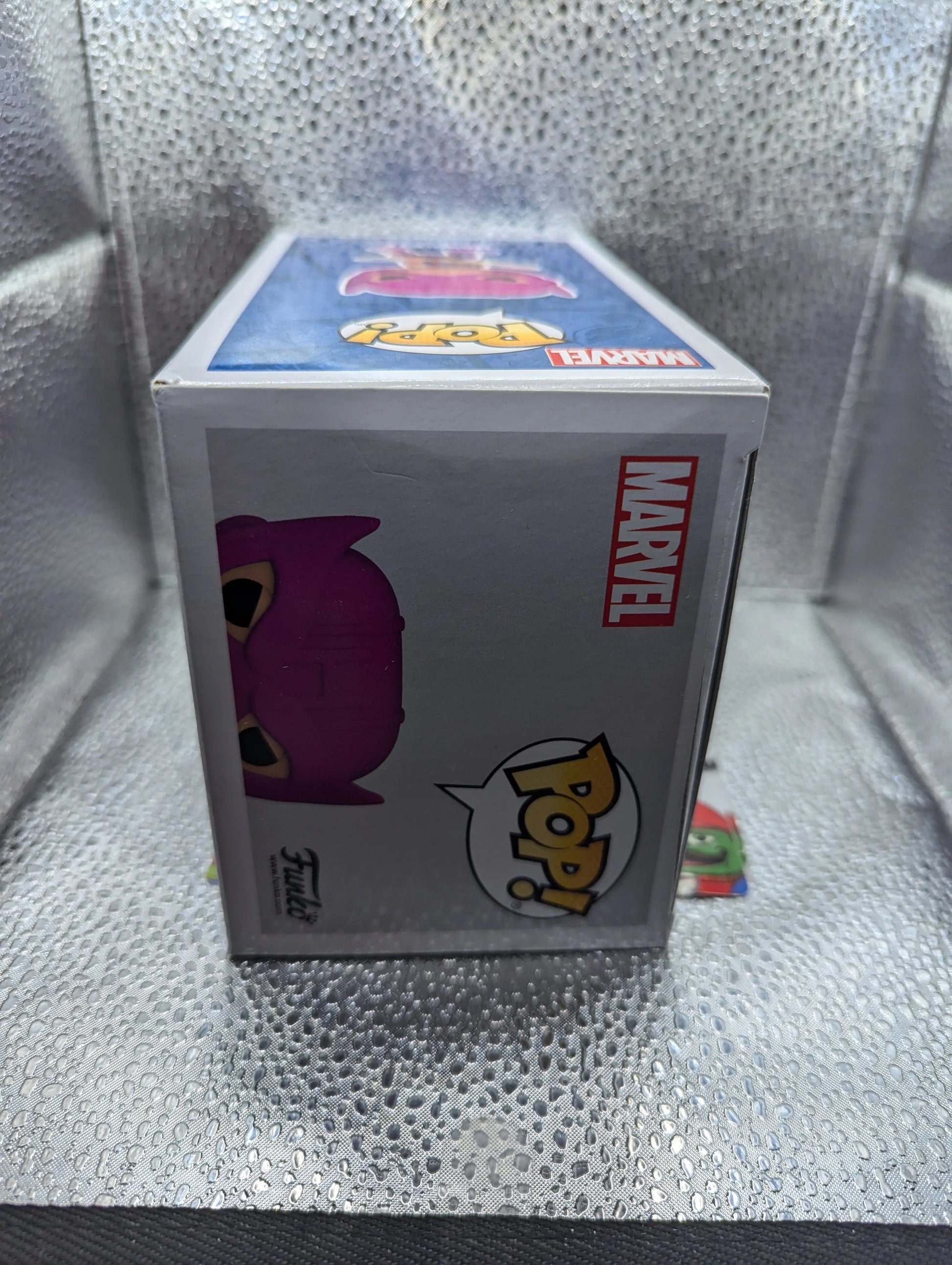 Funko POP Vinyl - Marvel - Hawkeye - #914 - Special Edition FRENLY BRICKS - Open 7 Days