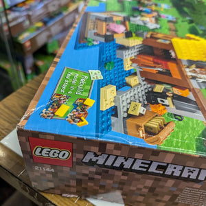 LEGO Minecraft 21144 The Farm Cottage BNIB New Sealed Damaged Box FRENLY BRICKS - Open 7 Days
