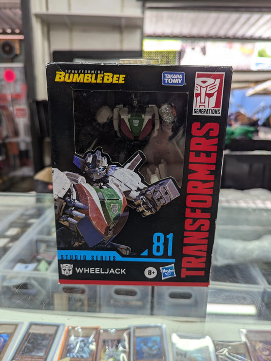 Wheeljack Generations Studio Series Deluxe Action Figure #81 New in box HTF FRENLY BRICKS - Open 7 Days