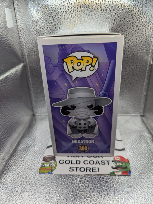 Funko Pop! Disney #300 Negatron 2017 Summer Con Exclusive Glow In The Dark FRENLY BRICKS - Open 7 Days