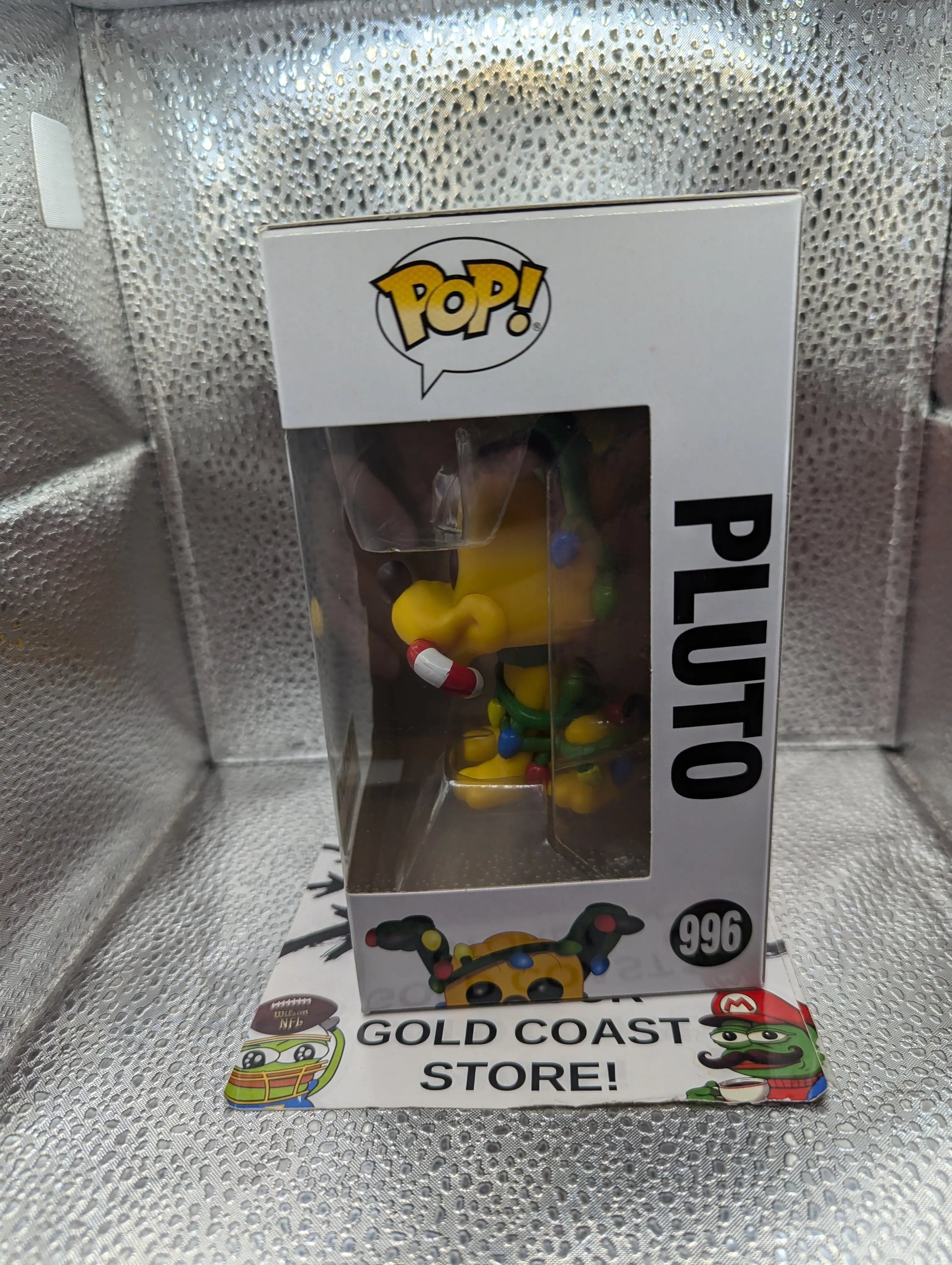 Pluto (Christmas Holidays) - Pop Vinyl - 996 - Disney - Amazon Exclusive VAULTED FRENLY BRICKS - Open 7 Days