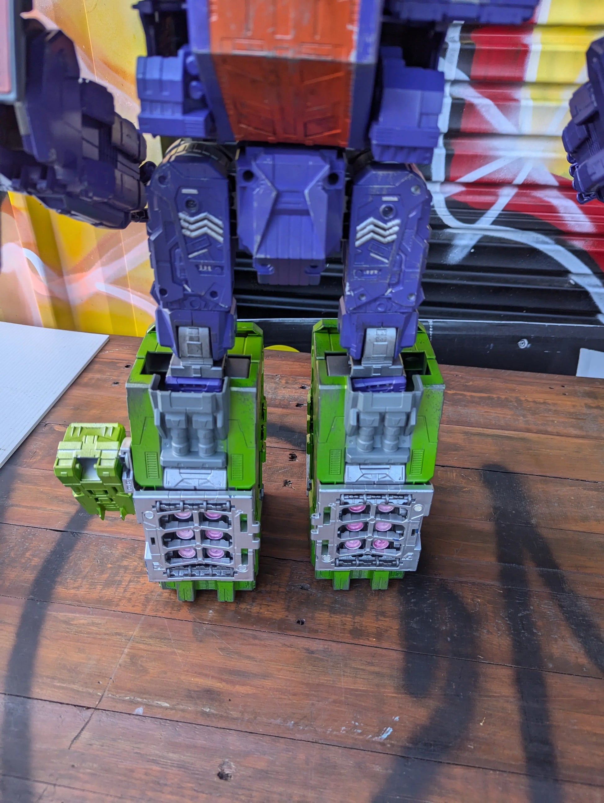 SHATTERED GLASS FORTRESS MAXIMUS CUSTOM PAINT SKORPINOX FRENLY BRICKS - Open 7 Days