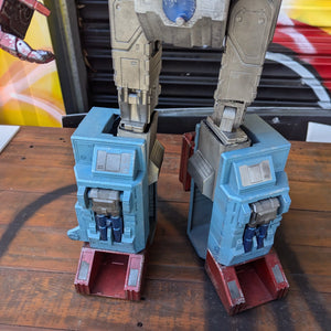 FORTRESS MAXIMUS CUSTOM PAINT FRENLY BRICKS - Open 7 Days