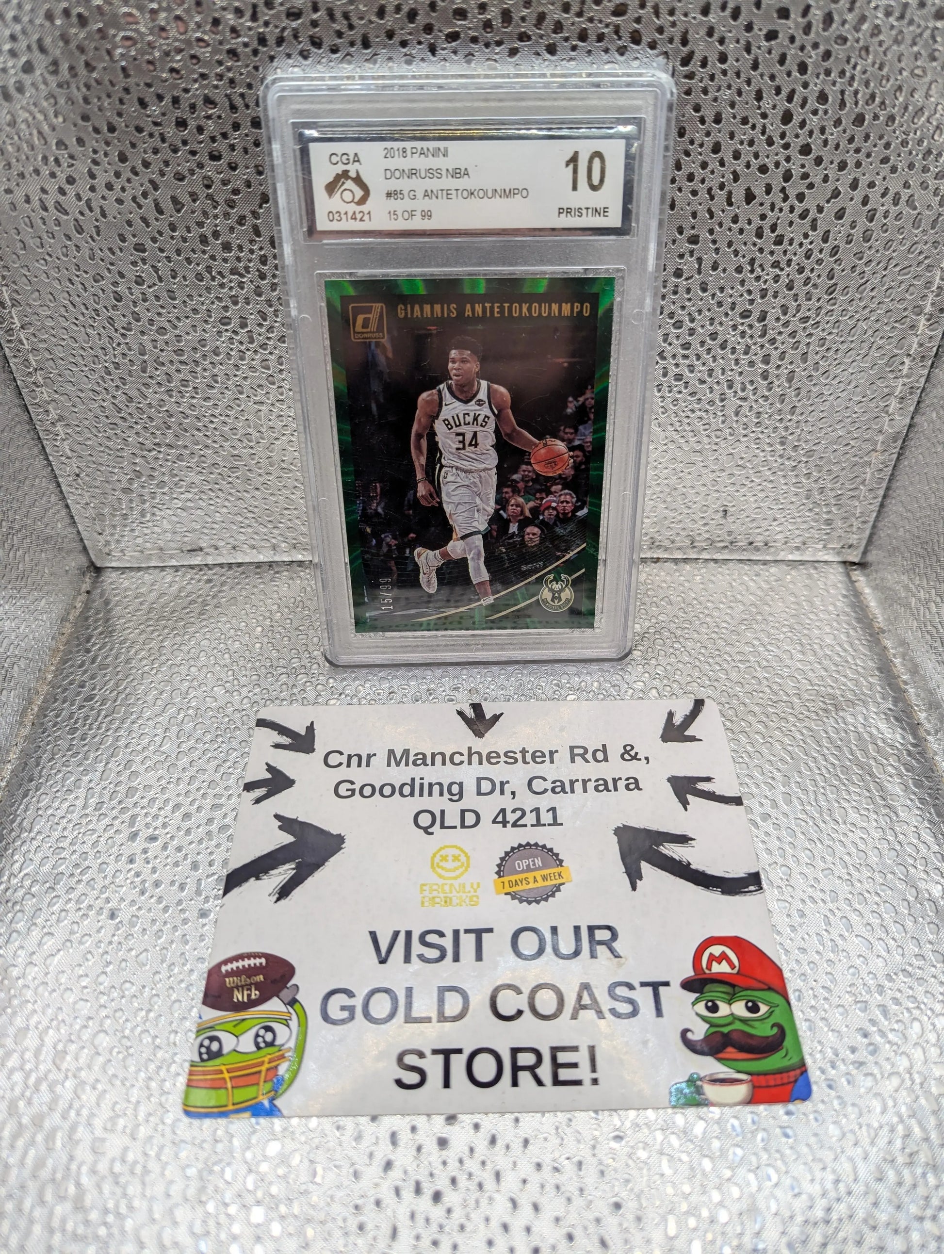2018-19 Giannis Antetokounmpo Donruss #85 Green Laser /99 CGA 10 FRENLY BRICKS - Open 7 Days