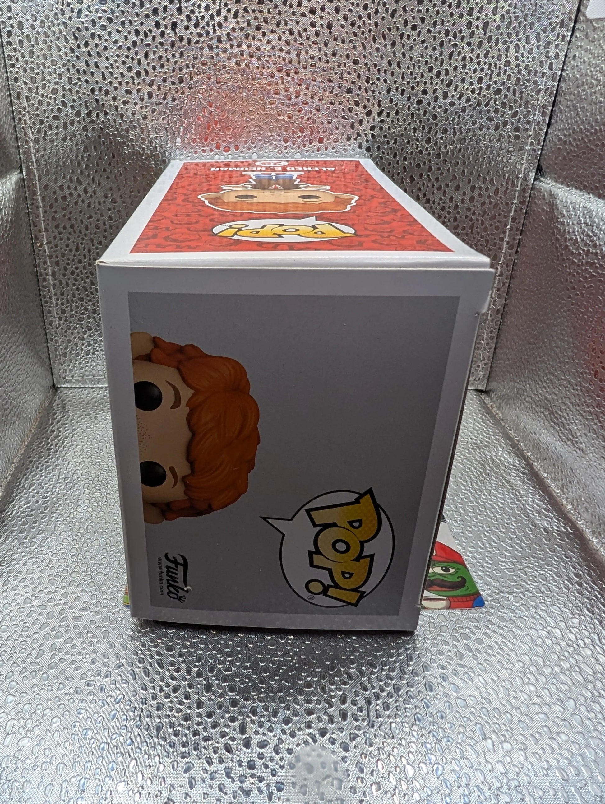 MAD Magazine Alfred E Neuman Funko Pop! Vinyl 29 FRENLY BRICKS - Open 7 Days