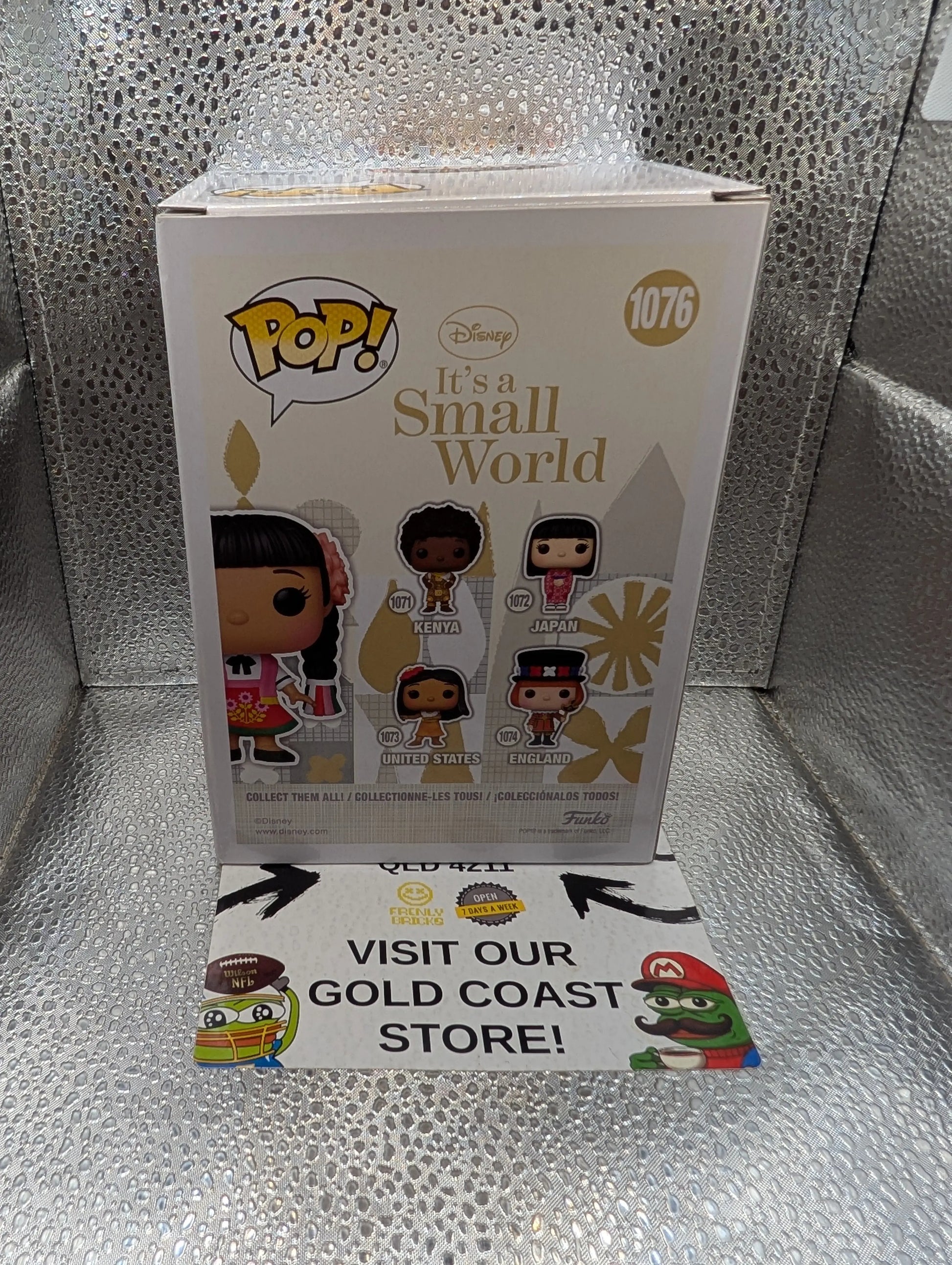 Disney Funko Pop - Mexico - It's a Small World - SDCC - No. 1076 FRENLY BRICKS - Open 7 Days