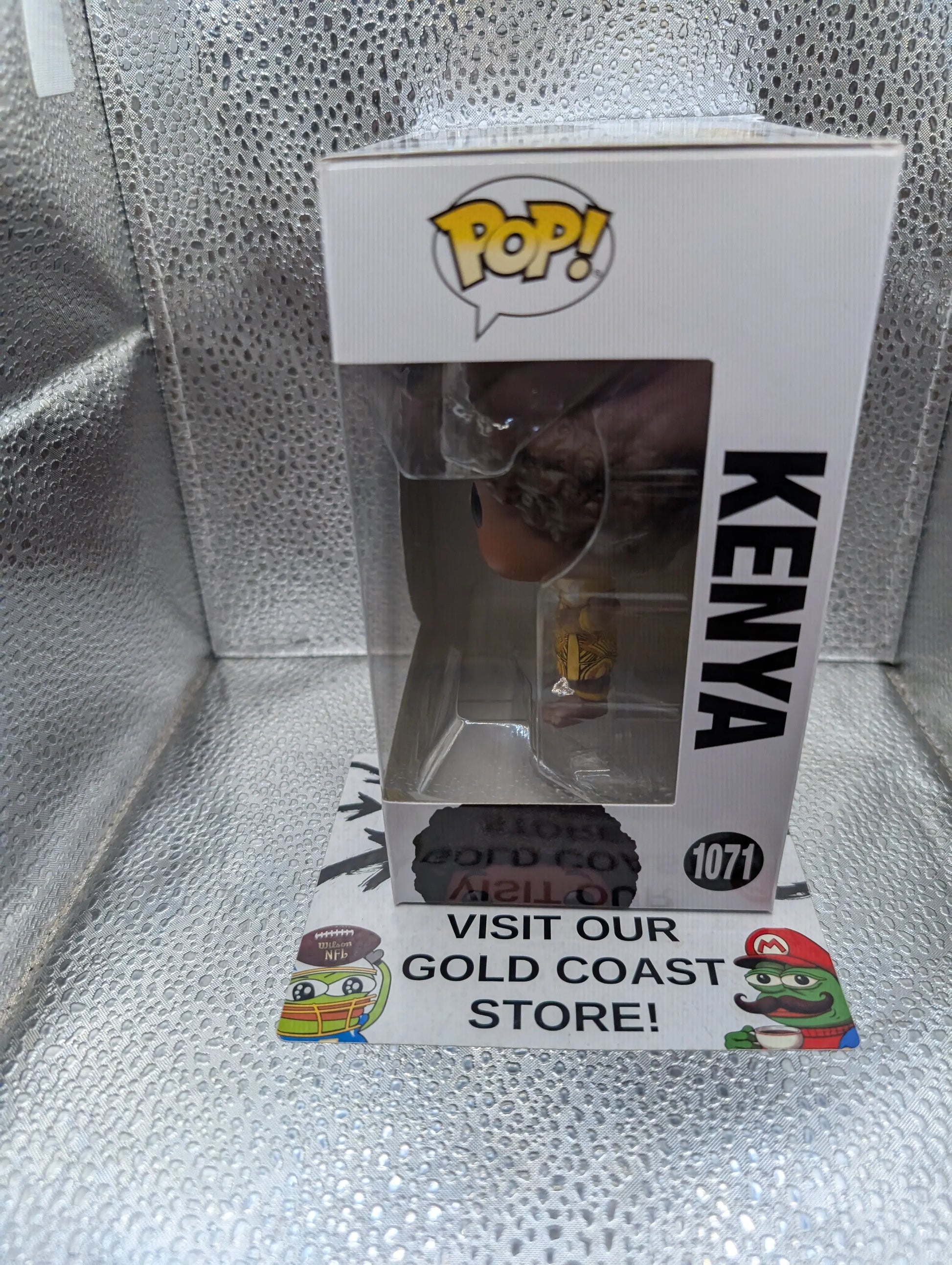 Disney Its a Small World Funko Pop Vinyl Kenya #1071 with Pop Protector FRENLY BRICKS - Open 7 Days