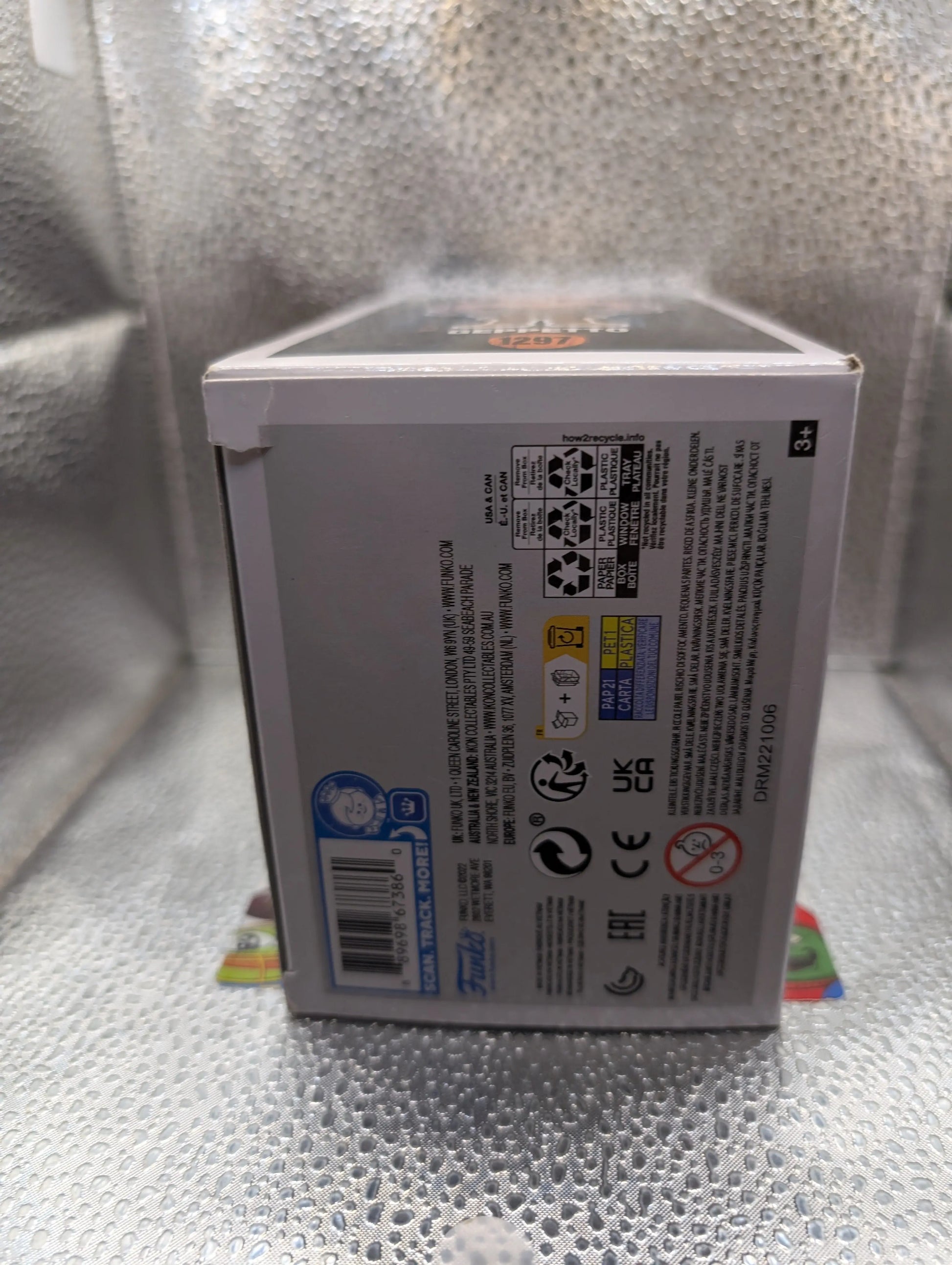 Funko Pop! Movies: Enamel Geppetto Collectable Vinyl 1297 FRENLY BRICKS - Open 7 Days