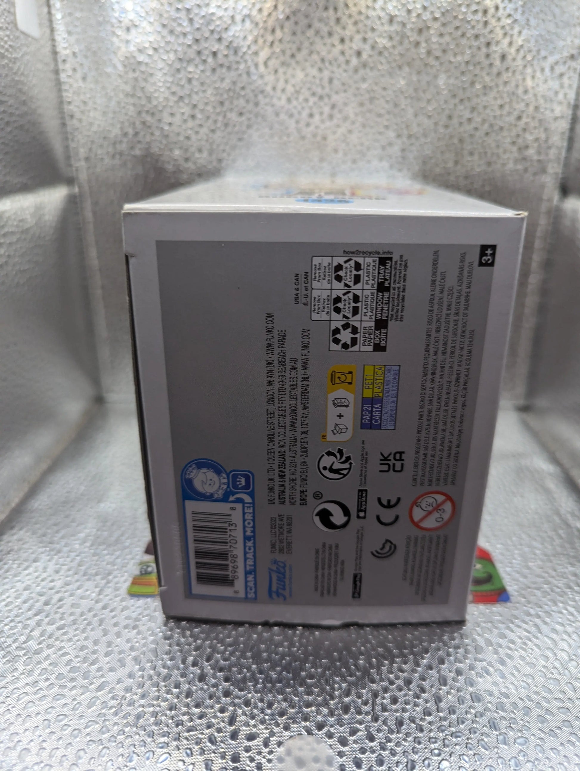 BOBBY BERK QUEER EYE 1426 Funko Pop Vinyl FRENLY BRICKS - Open 7 Days