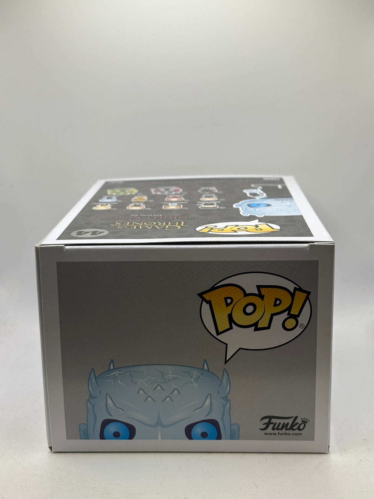 IMG_4946.JPG front-facing box image 1