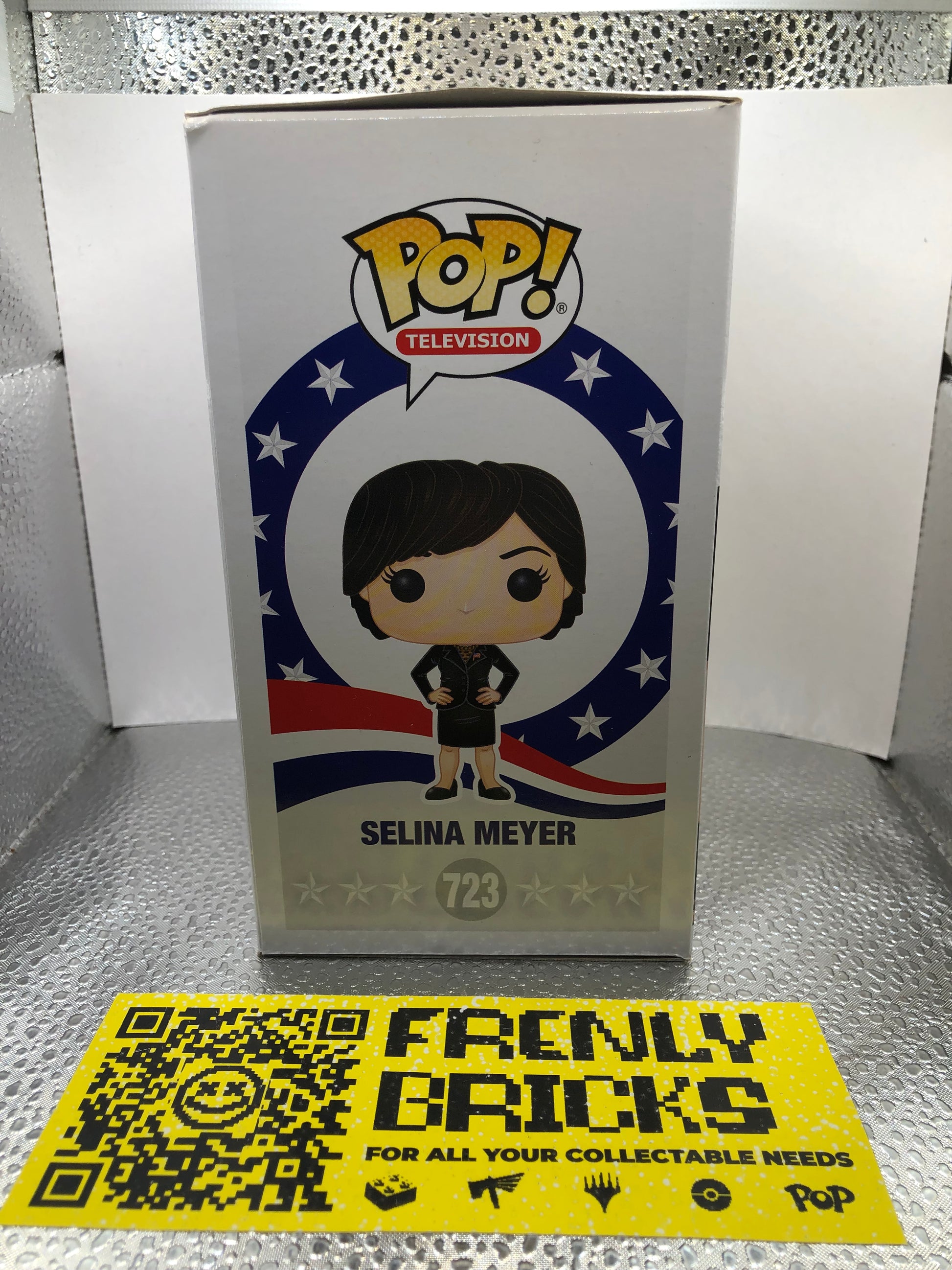 Funko Pop! Veep #723 Selina Meyer Chase Vinyl Figure FRENLY BRICKS - Open 7 Days