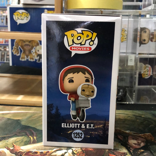 Funko Pop! Pop! Movies Vinyl Collectible Figure Elliott & E.T. #1252 FRENLY BRICKS - Open 7 Days