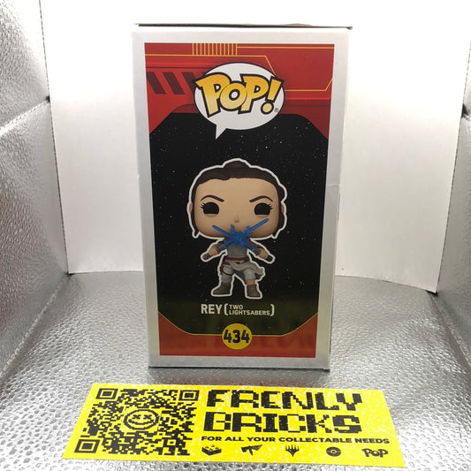 Star Wars Rey with Two Lightsabers #434 - New Funko POP! vinyl Figure Protector FRENLY BRICKS - Open 7 Days