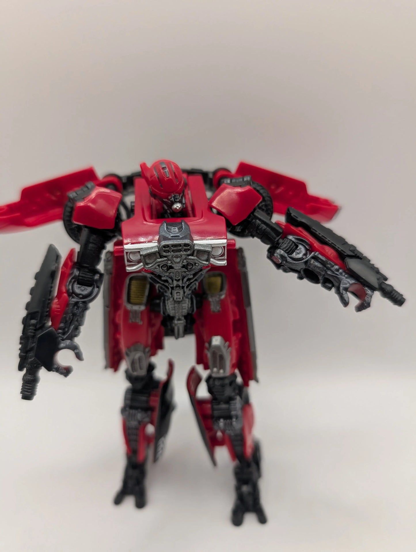 Takara Tomy Hasbro Transformers Studio Series Deluxe Class Shatter No.40 Action FRENLY BRICKS - Open 7 Days