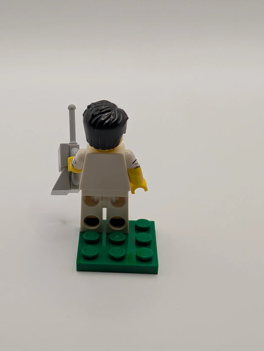 Lego CMF Minifigure Series 17 - No. 12 Yuppie - 71018 NEW minifig FRENLY BRICKS - Open 7 Days