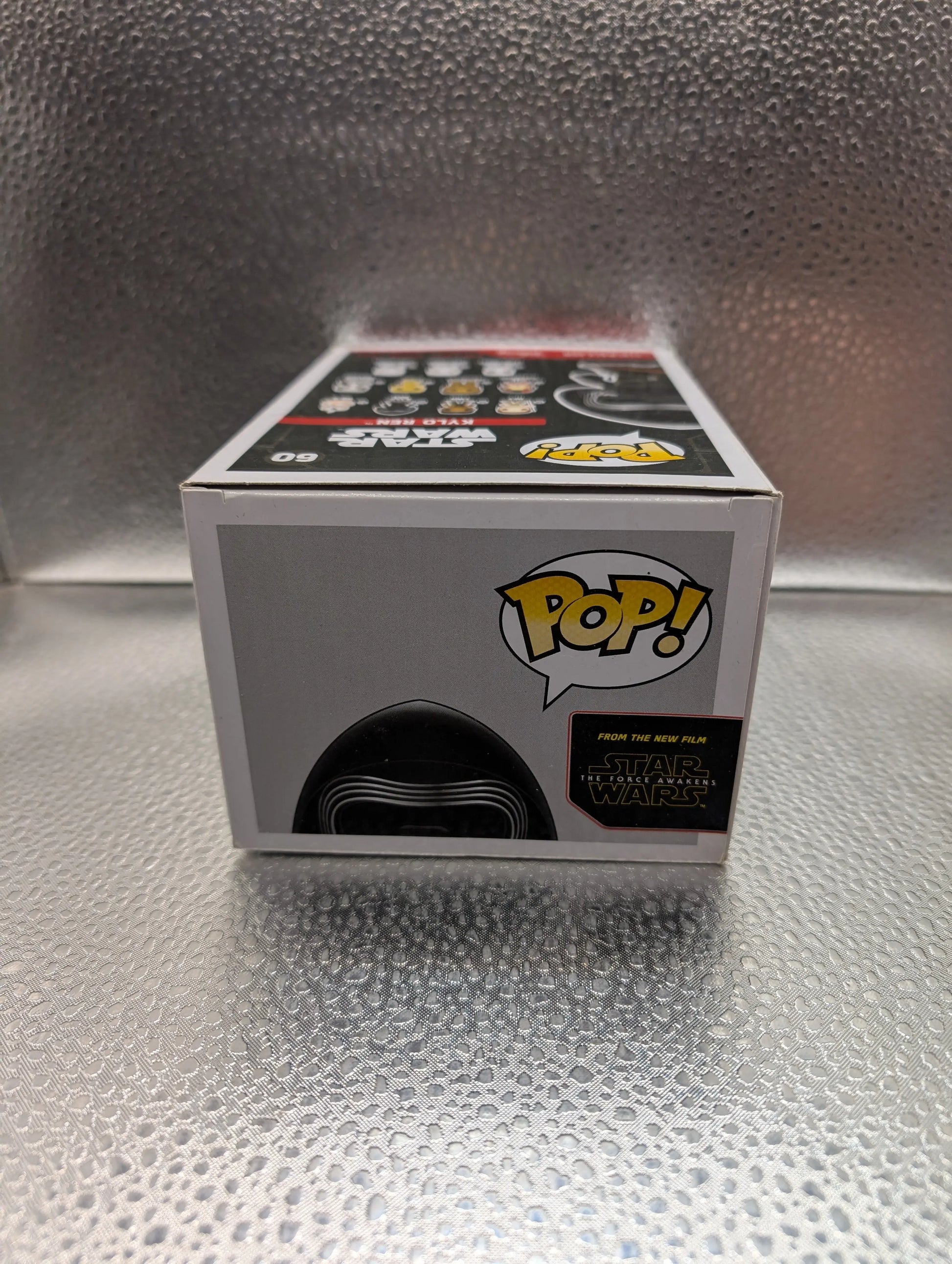 FUNKO Pop Vinyl Kylo Ren Star Wars #60 FRENLY BRICKS - Open 7 Days