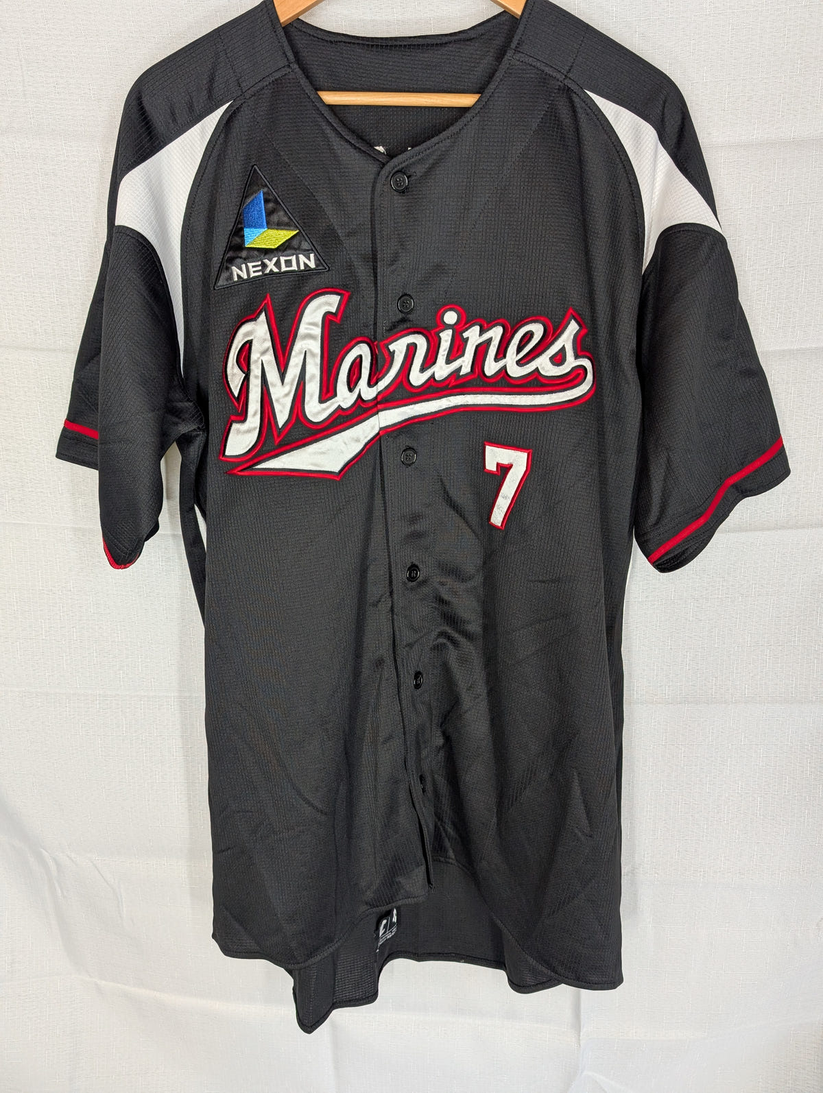 Nippon Baseball Chiba Lotte Marines Away Black/Red 2014-2016 XL Jersey image 1