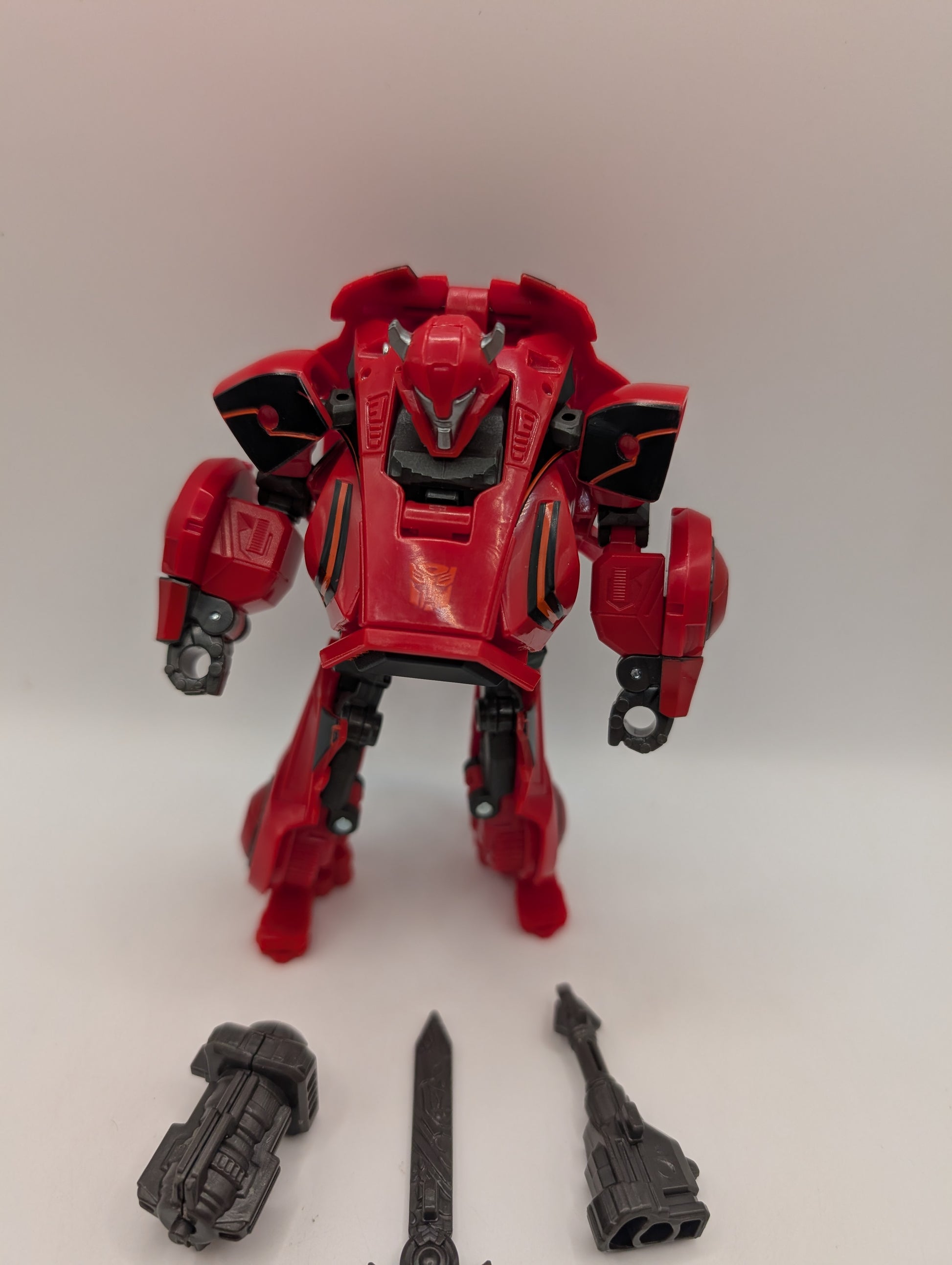 HASBRO TRANSFORMERS STUDIO SERIES GAMER EDITION 005 DELUXE CLIFFJUMPER FIGURE