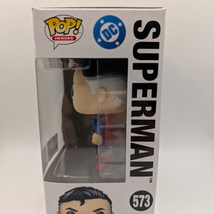 DC Comics - Superman Retro Comic (Flying) Pop! 2025 NYCC Vinyl Figure (RS) #573