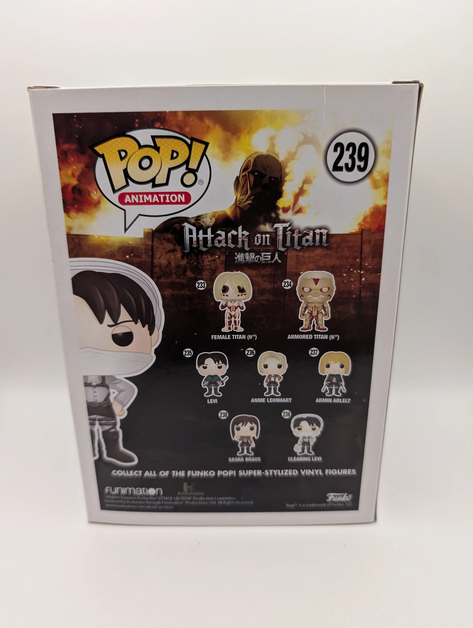 Funko Pop! Attack On Titan Cleaning Levi #239 Hot Topic Exclusive Vaulted FRENLY BRICKS - Open 7 Days