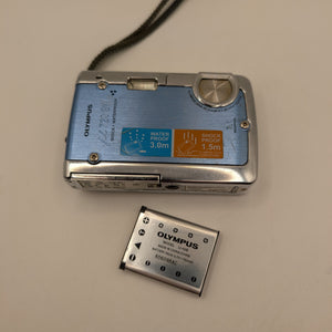 Olympus µ 720 SW 7.1 MP Digital Camera Blue/Silver - Not Working FRENLY BRICKS - Open 7 Days