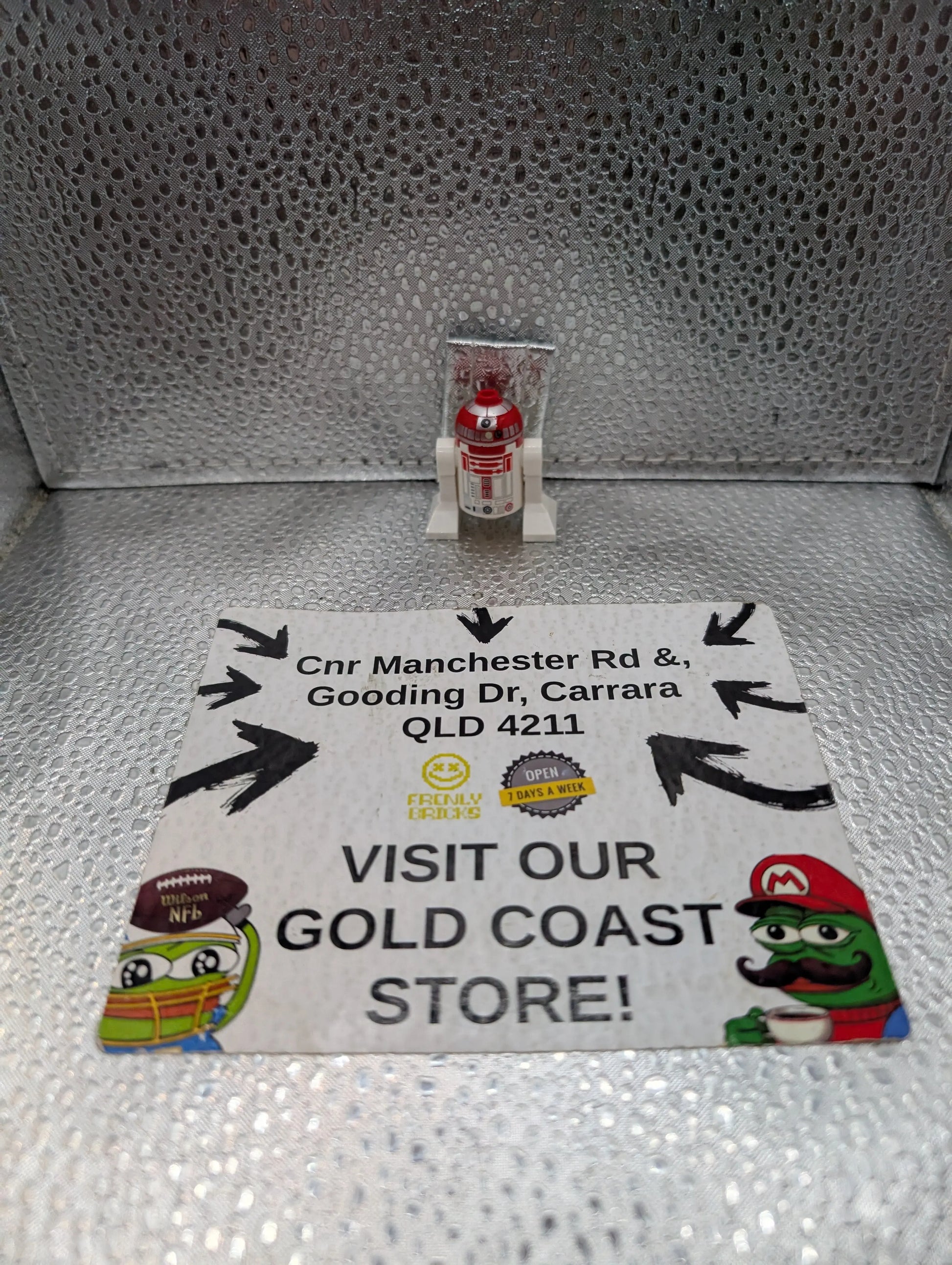 LEGO® Star Wars R4-P17 Astromech Droid Minifigure Episode 2 75333 sw1221 Minifig FRENLY BRICKS - Open 7 Days