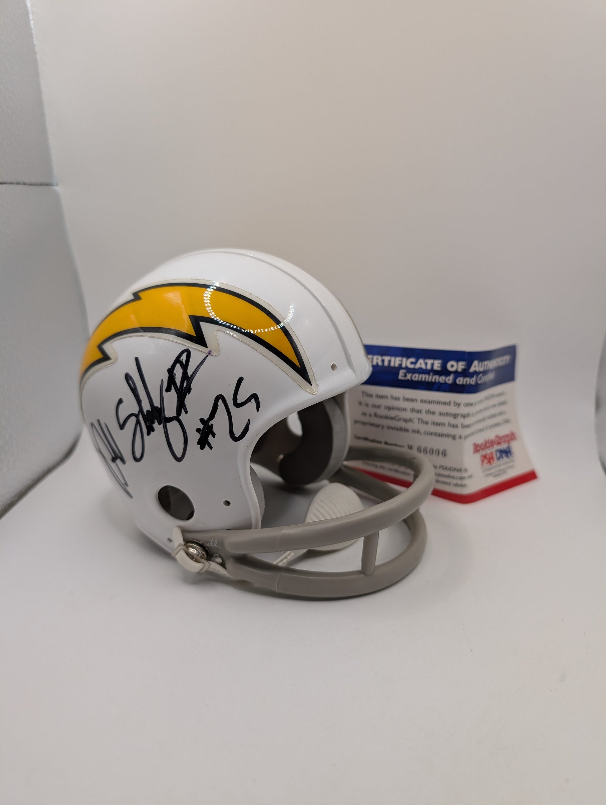 Mini-Helmet: SIGNER DARRELL STUCKEY Rookiegraph Auto Chargers NFL Multi Auto FRENLY BRICKS - Open 7 Days