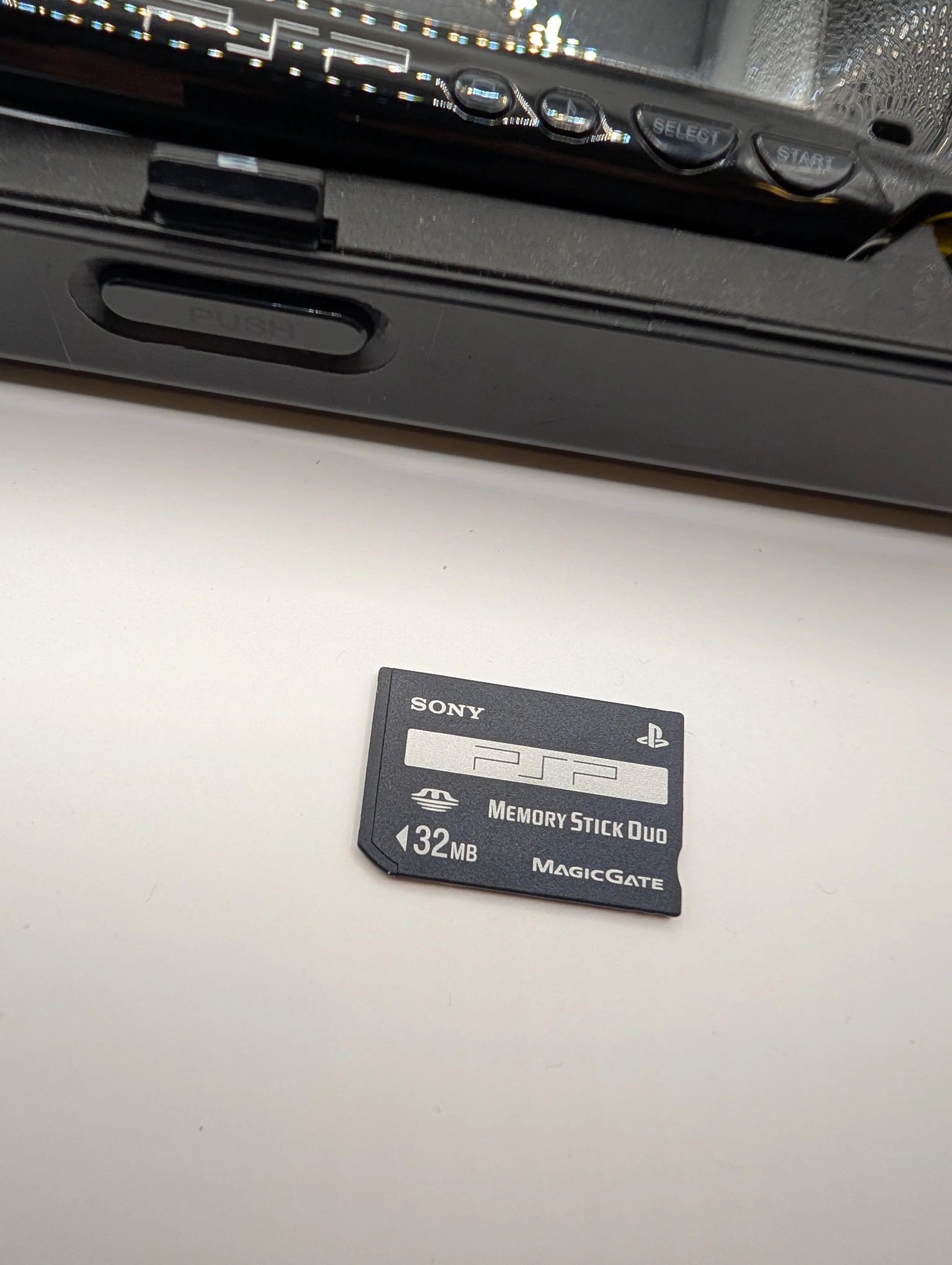 SONY PSP PlayStation Portable Untested include Memory card 32mb FRENLY BRICKS - Open 7 Days