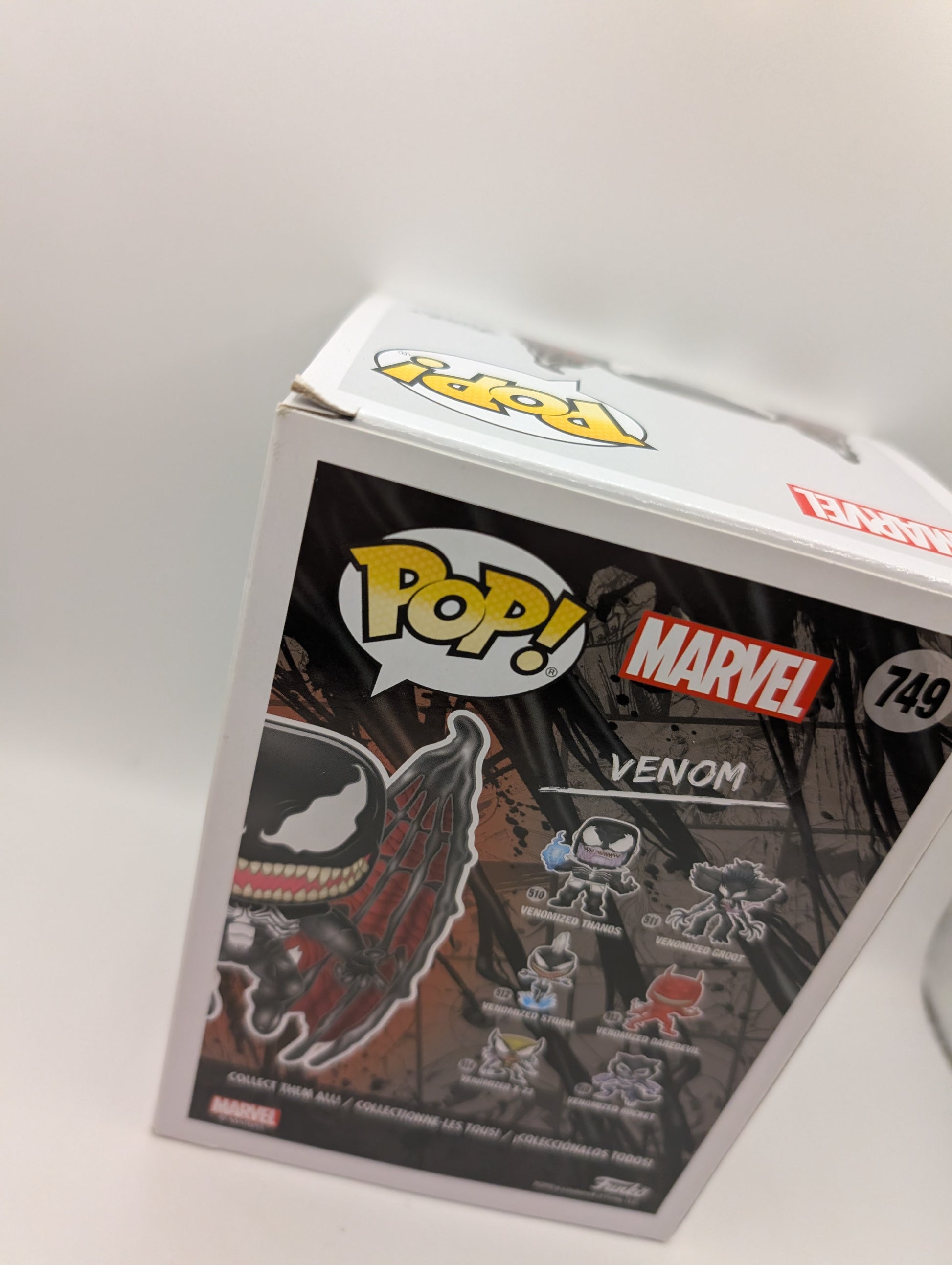Venom - Venom with Wings Pop! Vinyl Figure (RS) #749