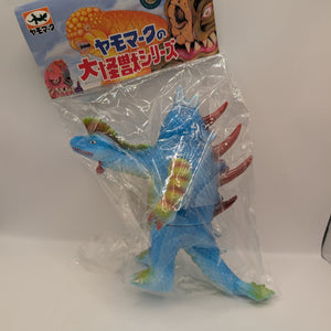 Maxtoys Japanese soft vinyl toy (sofubi) Monster Femigon Ultraman FRENLY BRICKS - Open 7 Days