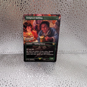 Delighted Halfling MTG Borderless 0402 LOTR Tales Of Middle-Earth Regular NM FRENLY BRICKS - Open 7 Days