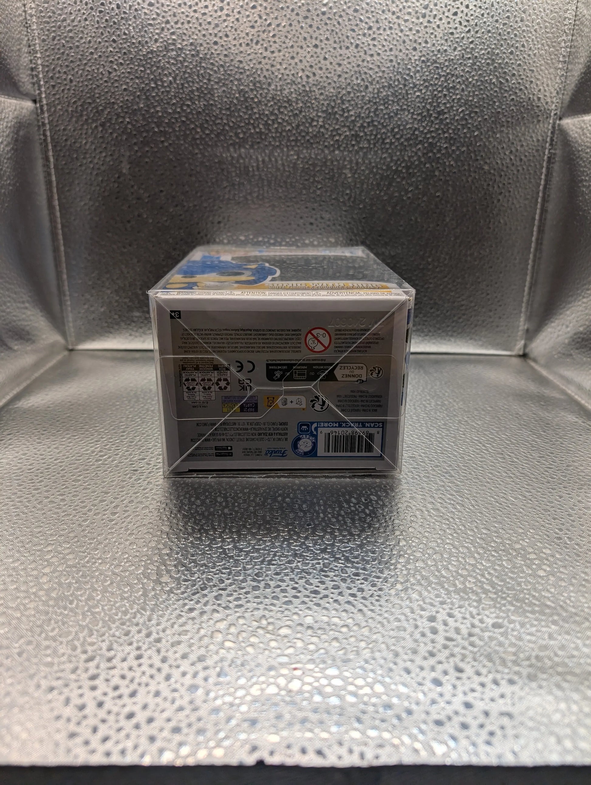 FUNKO Pop Vinyl Sonic With Ring #283 FRENLY BRICKS - Open 7 Days