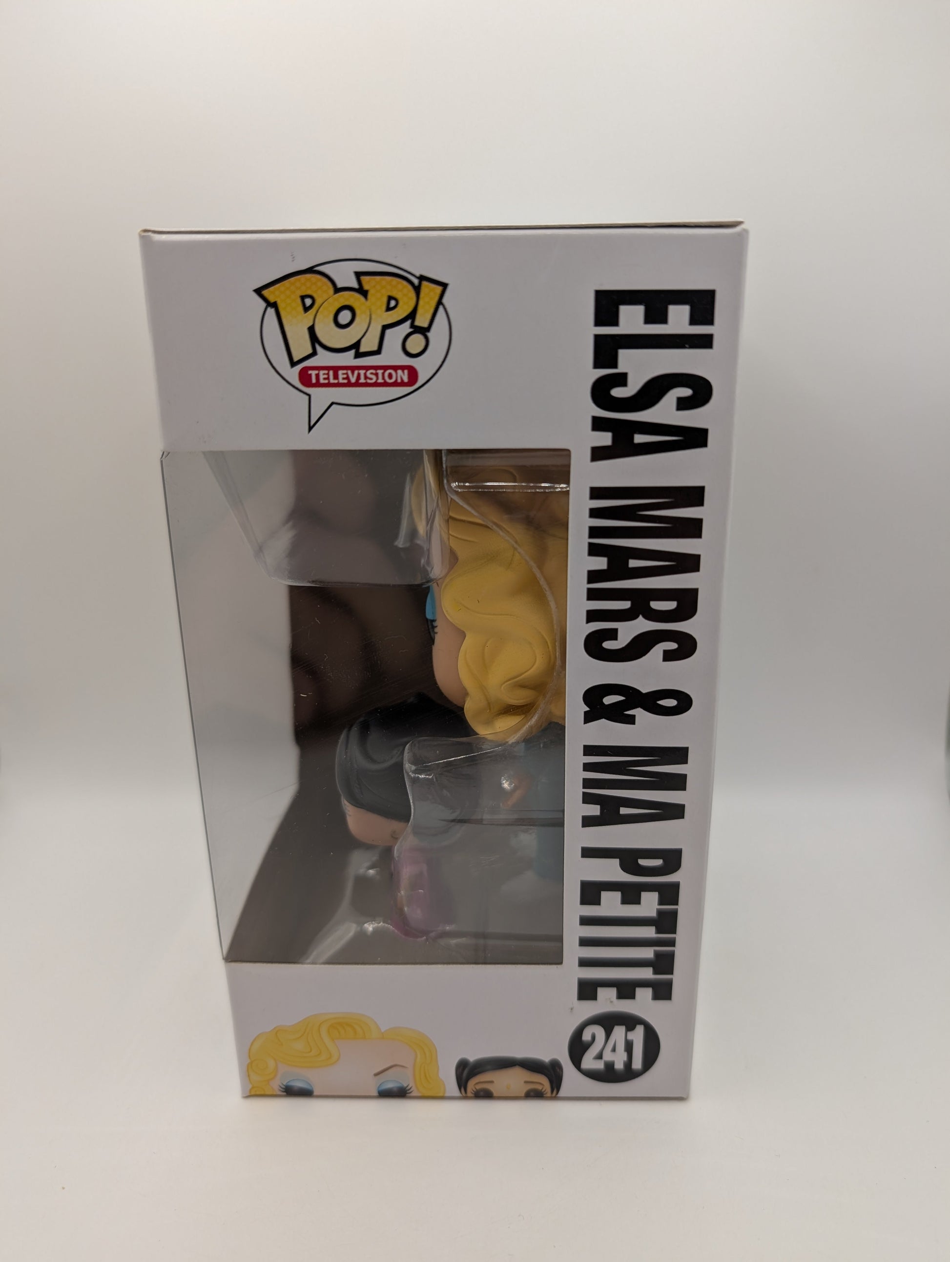 FUNKO POP! AMERICAN HORROR STORY FREAK SHOW ELSA MARS & MA PETITE FRENLY BRICKS - Open 7 Days