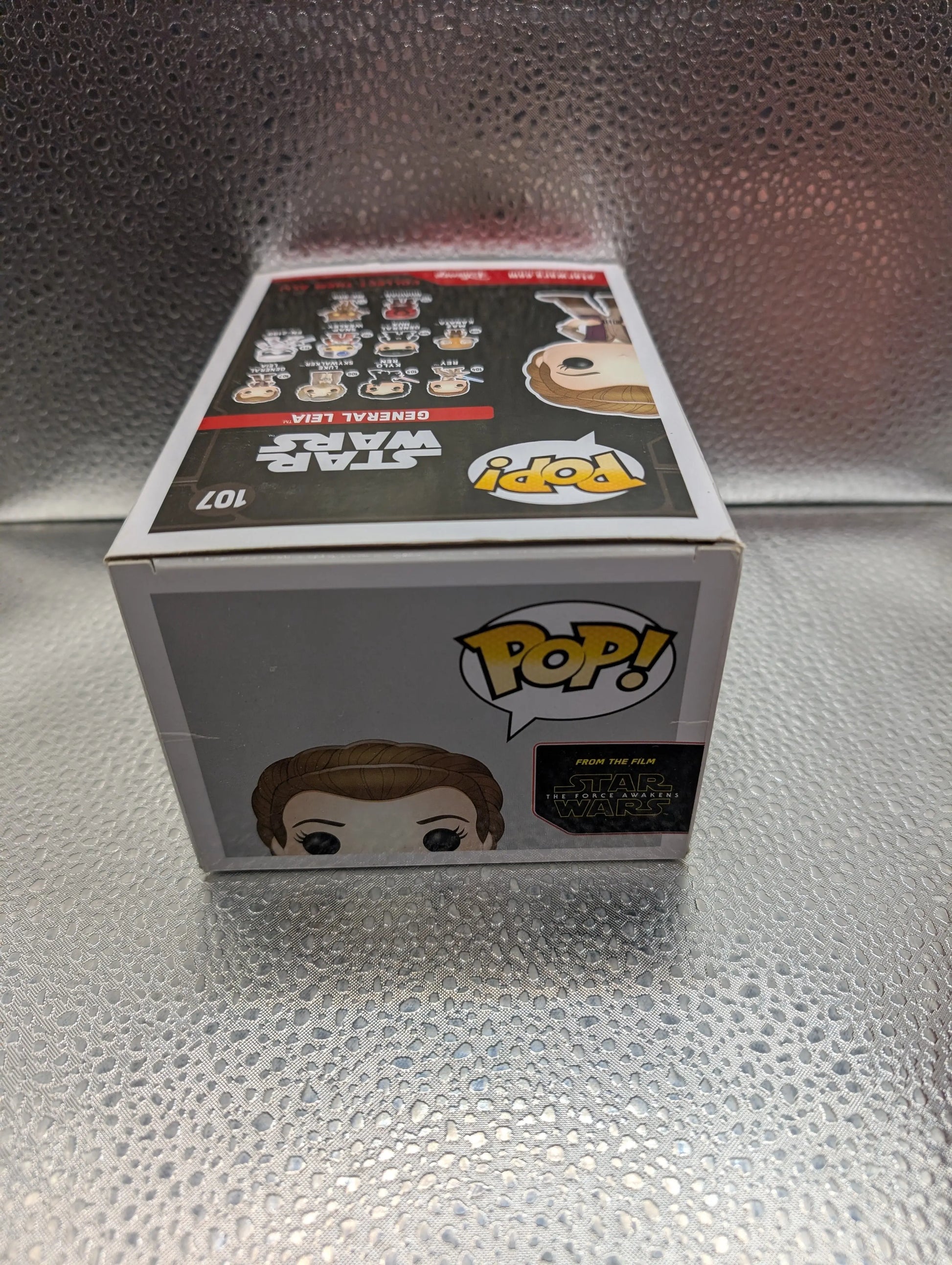 FUNKO Pop Vinyl General Leia #107 FRENLY BRICKS - Open 7 Days
