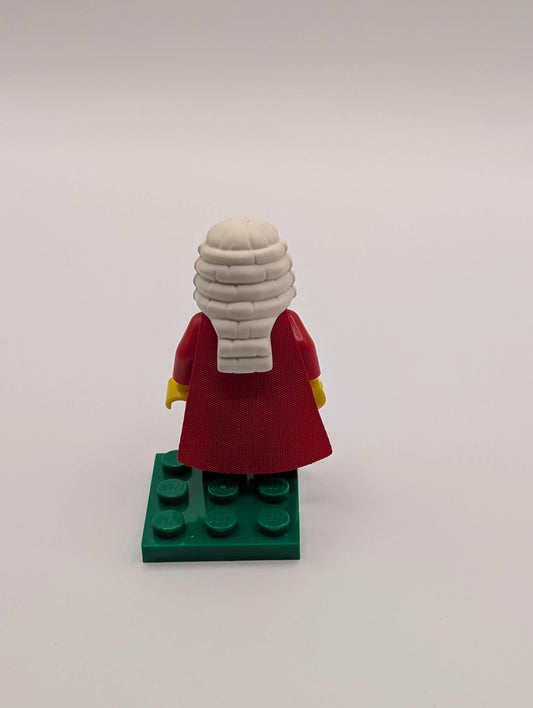 LEGO Minifigure Series 9 Judge w/ Robe col138 - 71000 le337 FRENLY BRICKS - Open 7 Days