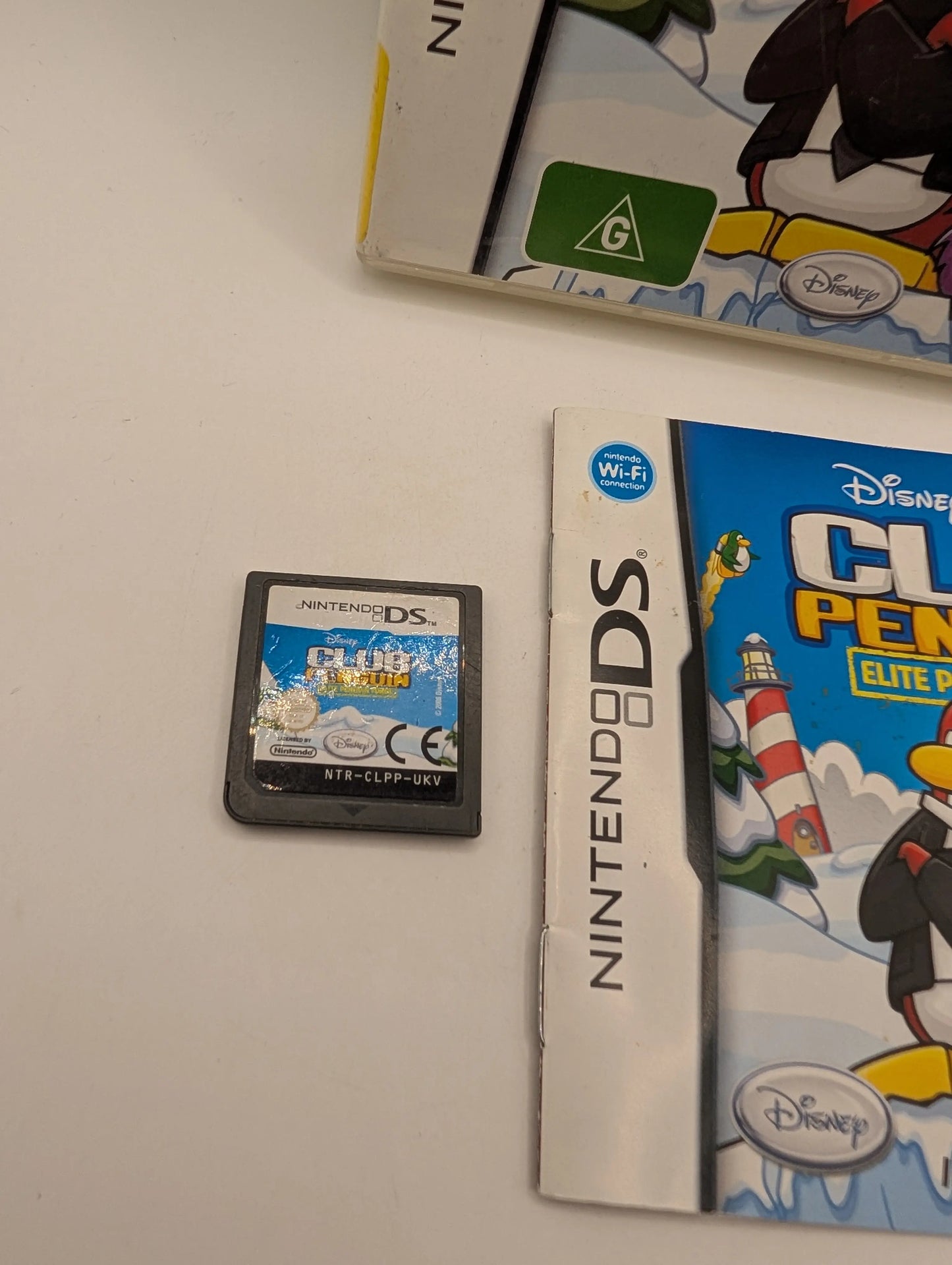 Disney Club Penguin Elite Penguin Force Nintendo DS Video Game FRENLY BRICKS - Open 7 Days