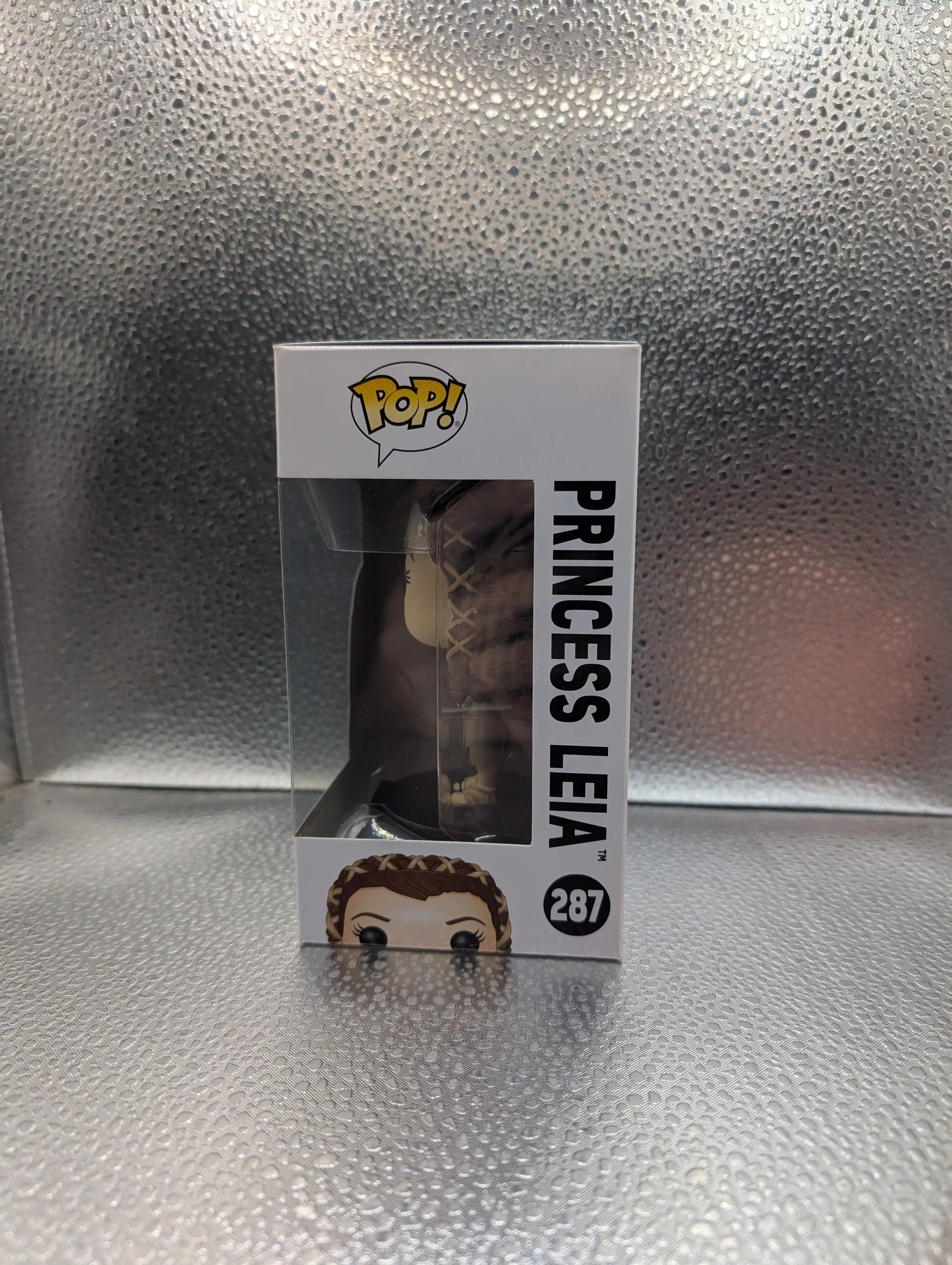 FUNKO Pop Vinyl Princess Leia Star Wars #287 FRENLY BRICKS - Open 7 Days