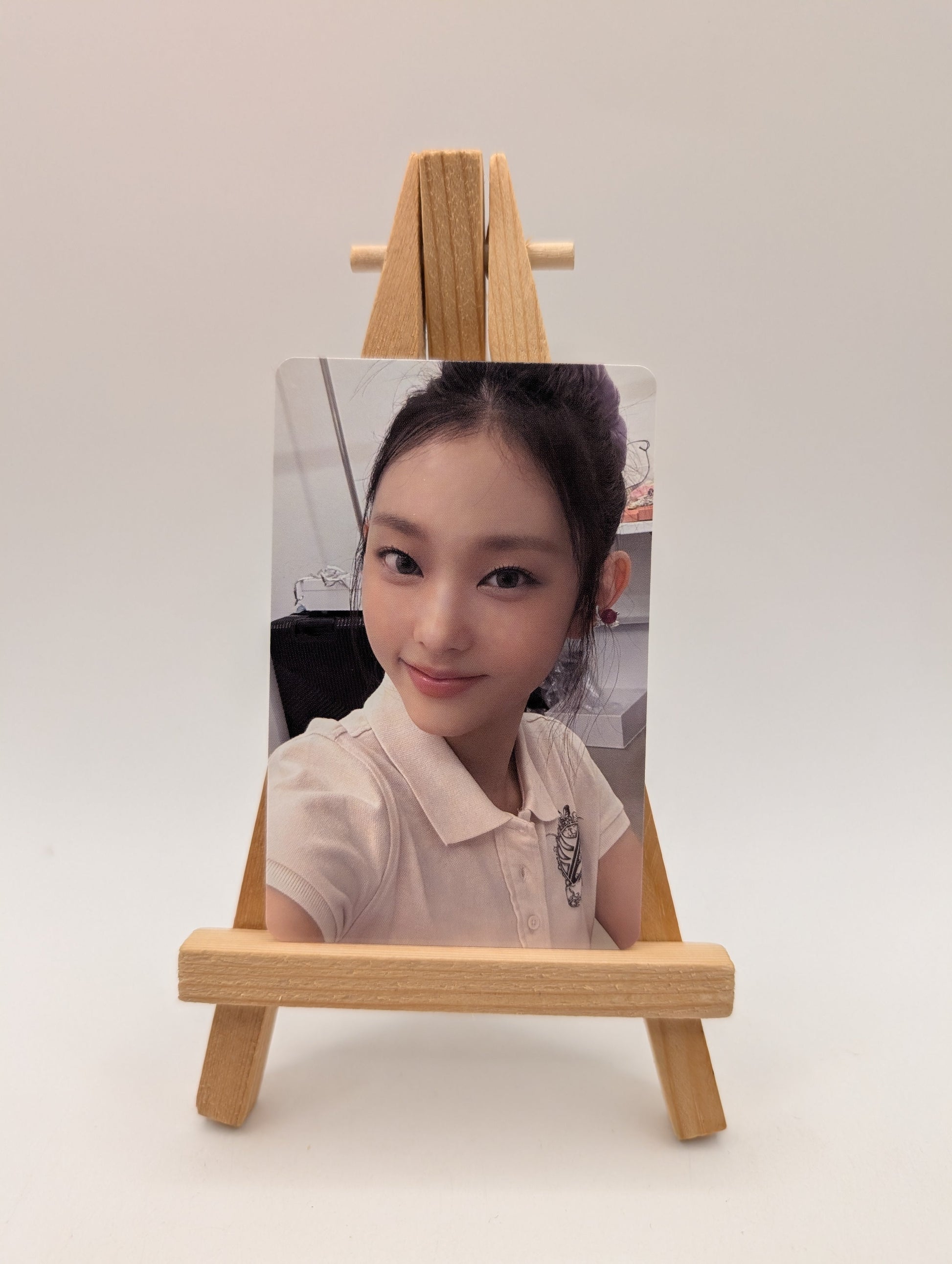 NewJeans Haerin Photocard | - GET UP EP Bunny Bag Haerin Ver. New Jeans FRENLY BRICKS - Open 7 Days